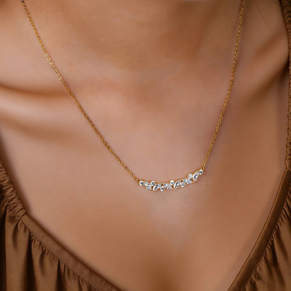 Colar Aurora de Zircônias Banhado em Ouro 24K